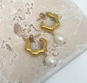 Maris Pearl Statement Earrings